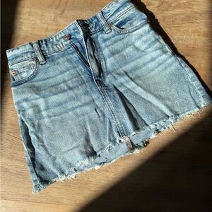 Denim American Eagle Mini Skirt size 000